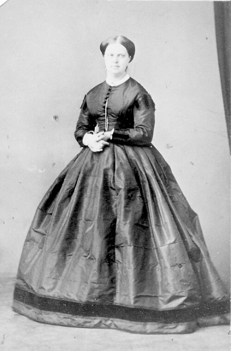 Fotografia in bianco e nero di Maria Clotilde di Savoia